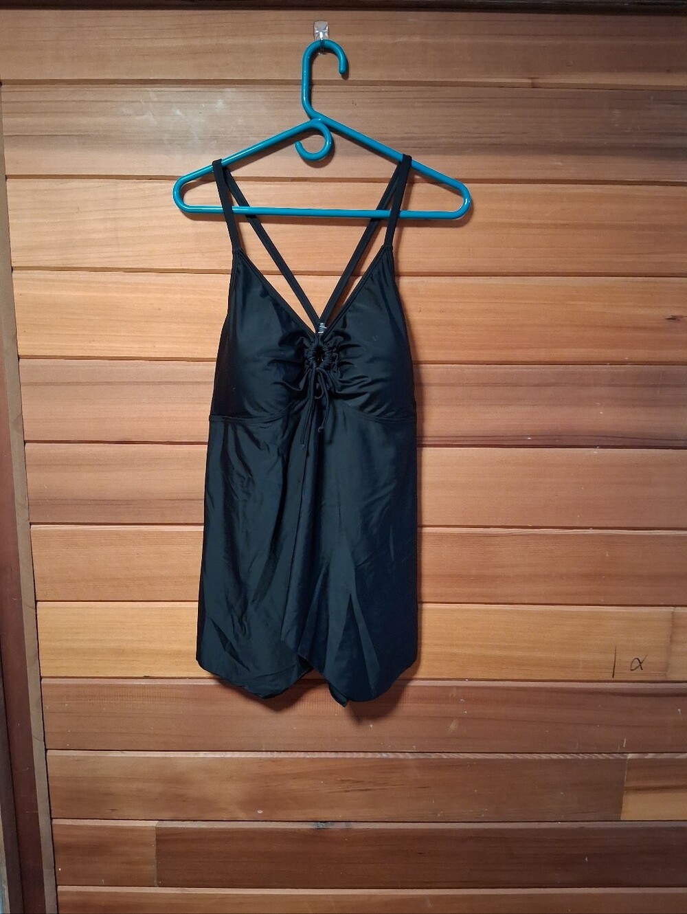 🙌 Sleek Women's Swimdress with Adjustable Straps
